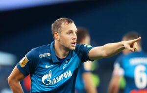 В начале ноября Дзюбу отстранили от текущих сборов команды