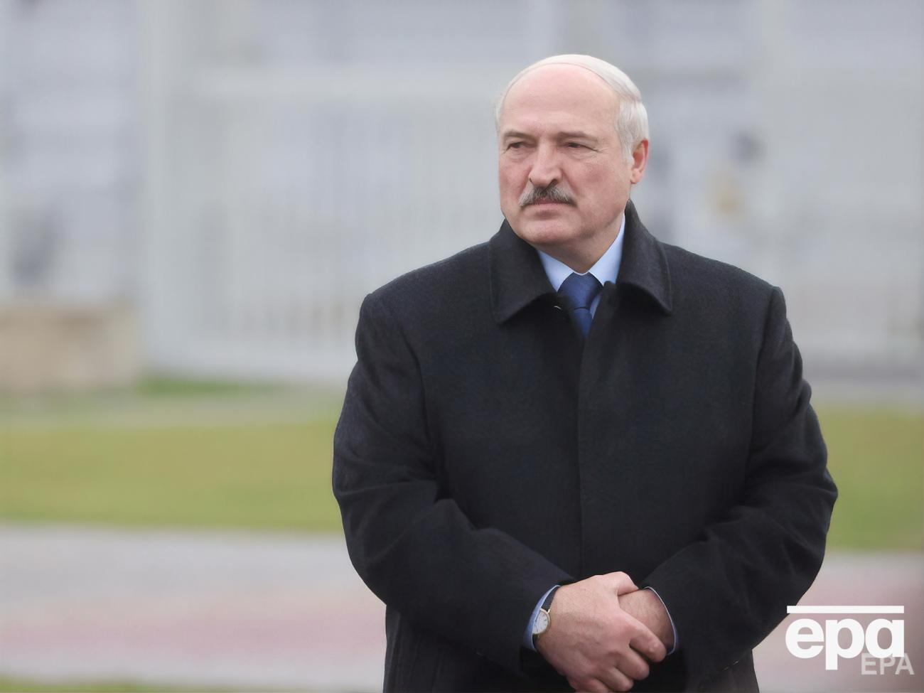 Лукашенко про Зеленського: Треба примудритися, щоб за півтора-два роки обвалити довіру до себе з боку народу