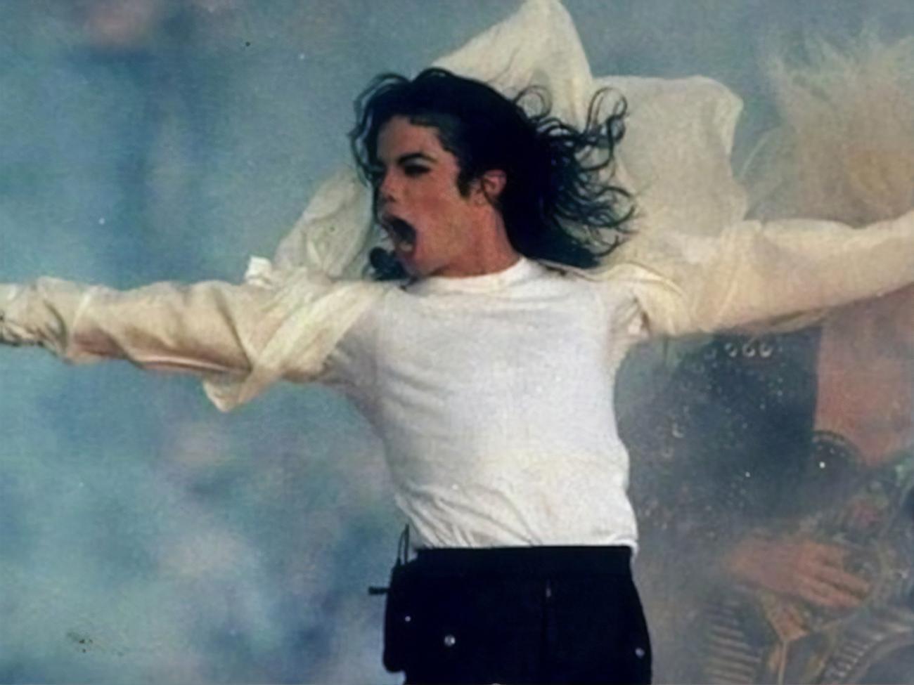 С октября 2019-го по октябрь 2020 года Джексон заработал $48 млн