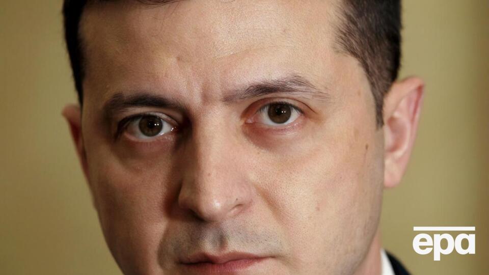 Зеленский: "Карантин выходного дня" – это шанс избежать полного закрытия. Если у нас есть такой шанс, мы должны им воспользоваться