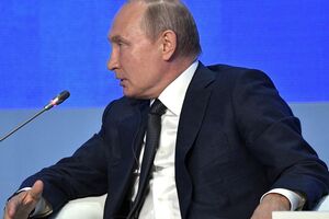 Ініціатором розмови з Алієвим був Путін (на фото)