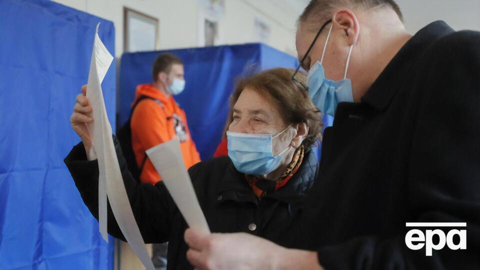 Спостерігачі "Опори" виявили приблизно 60 порушень виборчого законодавства