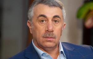 Комаровський: У країні є армії особисті, персональні