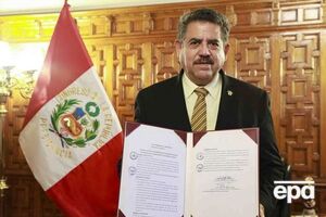 Мерино занял должность президента Перу 9 ноября