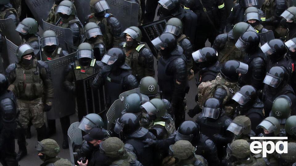 Білоруський ОМОН учора затримав трьох лікарів-онкологів