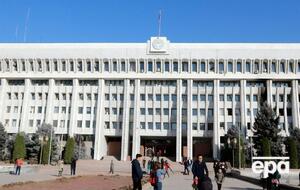 Досрочные президентские выборы в Кыргызстане назначили на 10 января