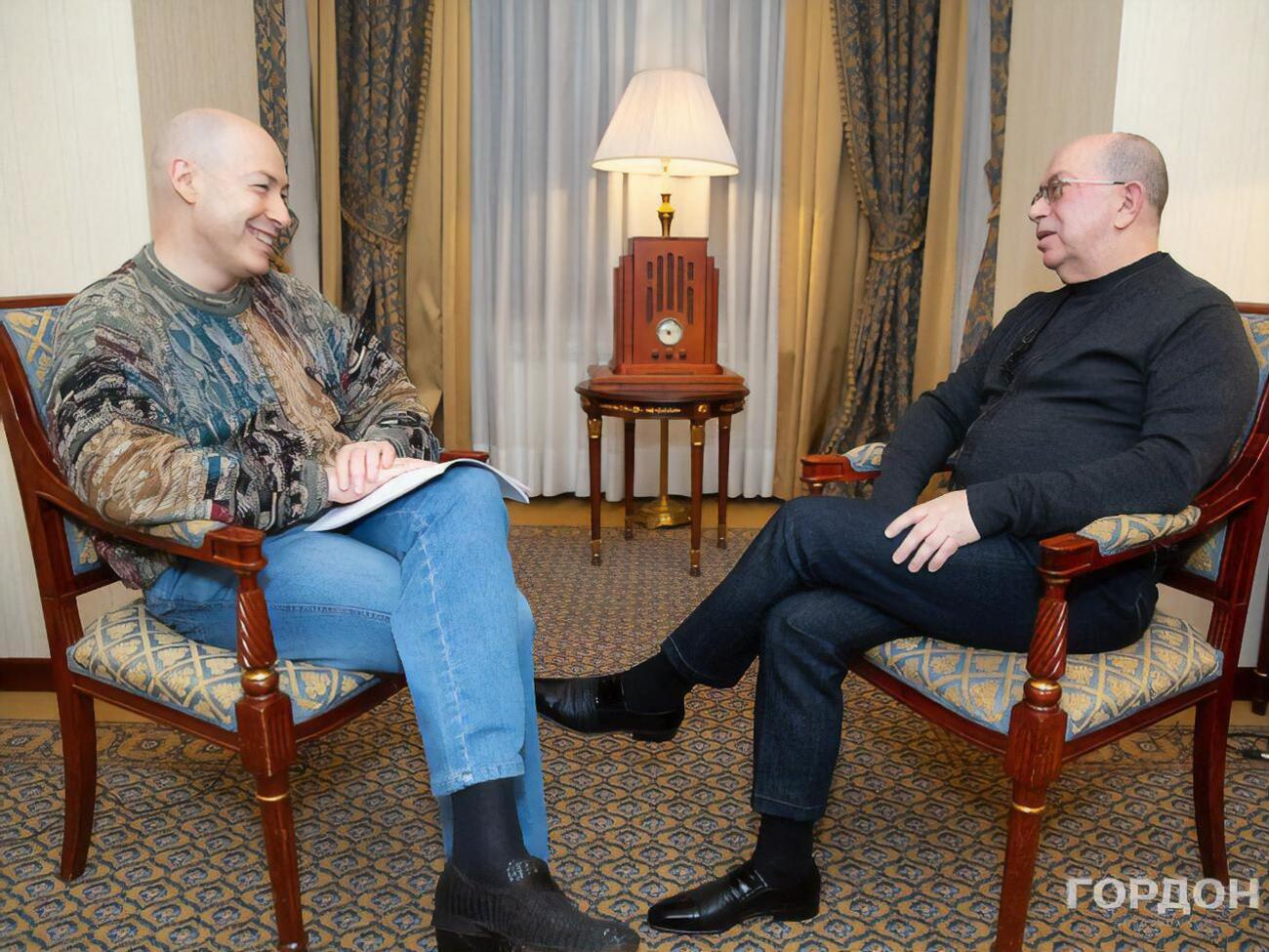 Бесіда Гордона зі Швецем тривала понад дві години