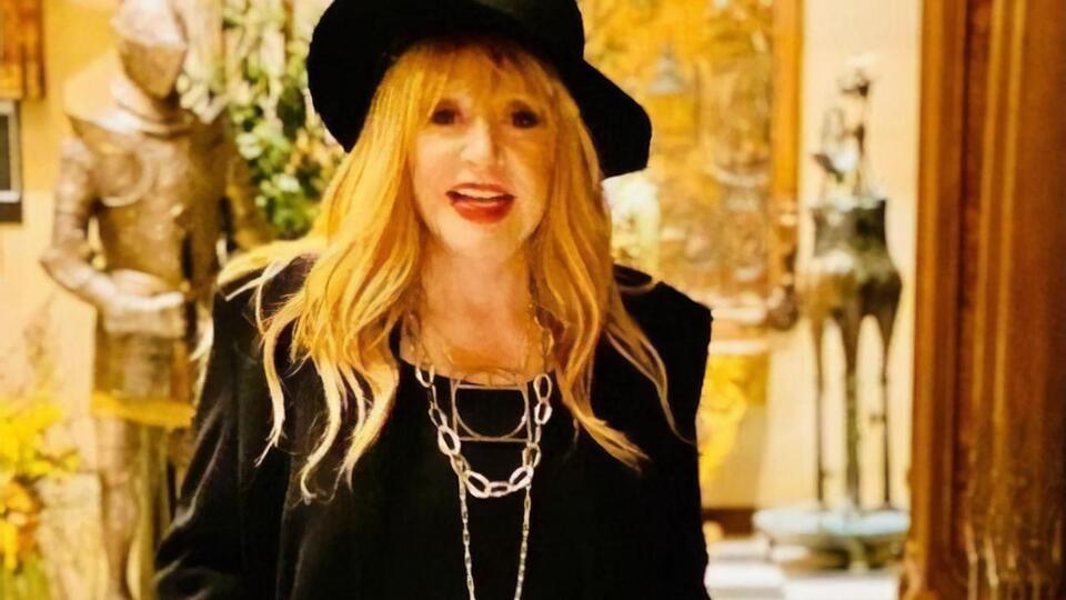 Пугачова: Скоро нам у вікні покажуть чорно-біле кіно