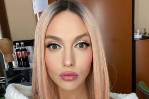 Полякова: Меня же сразу отгадают из-за моего тембра голоса