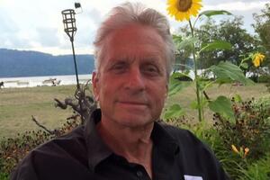 Дуглас: С днем рождения, мой лучший друг