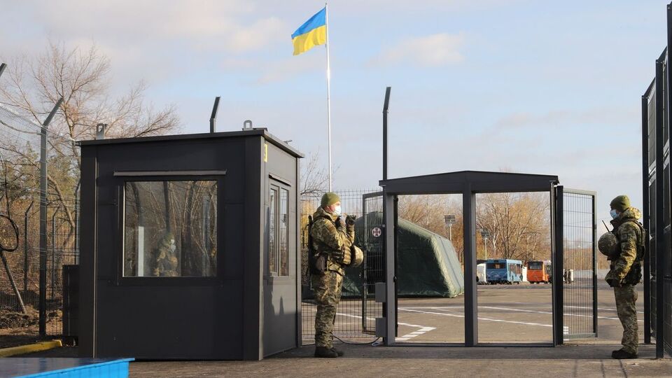 Україна в односторонньому порядку відкрила нові КПВВ у Золотому та Щасті
