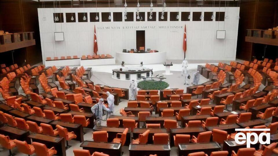 Депутаты парламента Турции одобрили указ Эрдогана