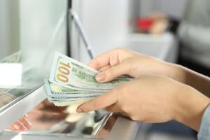 Нацбанк установив курс валют на 18 листопада