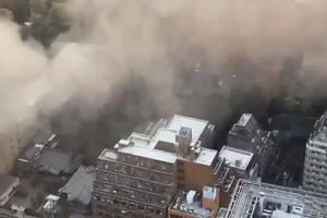 Для тушения пожара привлекли более 30 пожарных машин