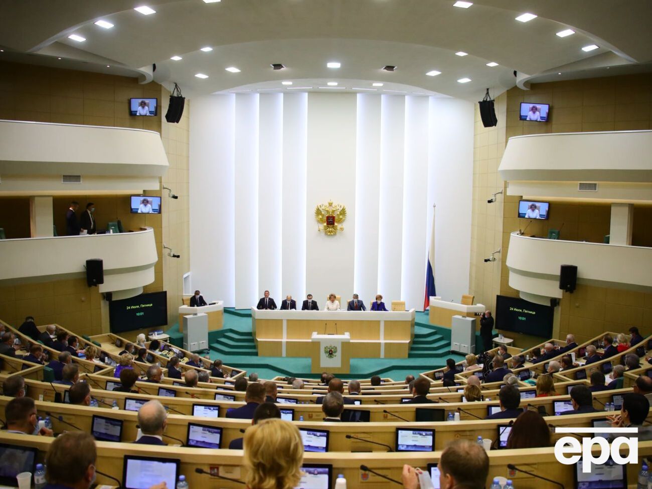 Прохання Путіна підтримало 129 сенаторів