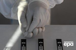 Протягом року у світі підтвердили понад 55,66 млн випадків COVID-19
