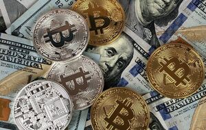 Біткоін через пандемію коронавірусу рекордно подорожчав. Навесні з тієї самої причини криптовалюта рекордно подешевшала