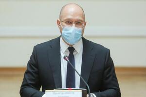 Шмигаль наголосив, що Україна закупить тестів більше, ніж використали у Словаччині