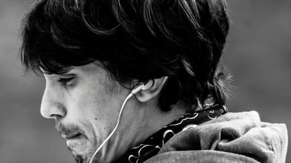 В 2015 году Реффет пролетал рядом с коммерческим лайнером Emirates Airbus A380 над Дубаем