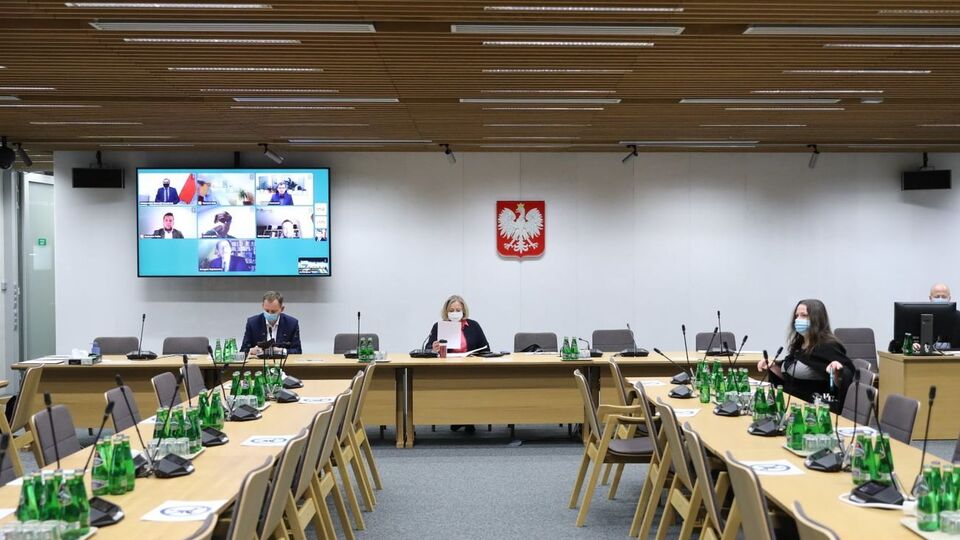 Комісія польського Сейму з етики ухвалила рішення 18 листопада