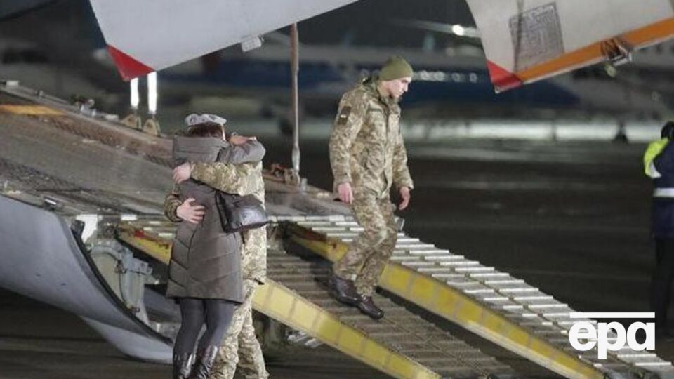 Украинская сторона хочет обсудить в том числе обмен удерживаемыми лицами