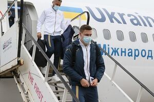 Украинская делегация вернулась в Украину из Швейцарии 18 ноября