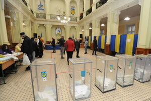 Местные выборы по всей территории Украины, кроме аннексированного Крыма и оккупированных районов Донецкой и Луганской областей, прошли 25 октября