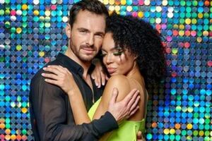 Мельник и Дели дошли до четвертьфинала "Танцев со звездами"