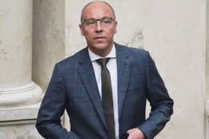 Парубий сказал, что "не помнит", чтобы в повестке говорилось о "госперевороте"