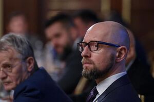 Яценюк: Российская задача – гражданская война в Украине. Я видел, чем заканчиваются такие действия, и знаю, чем закончатся эти провокации для власти