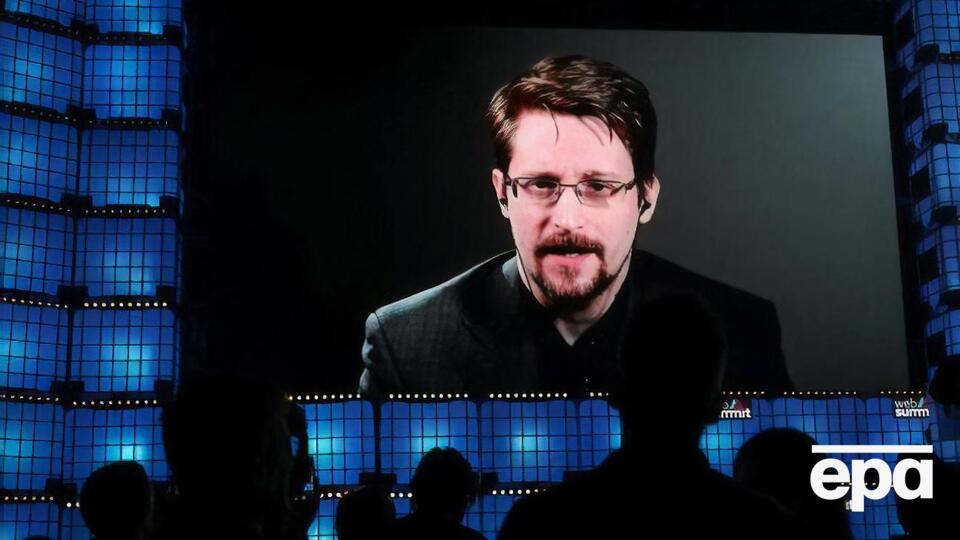 Сноуден покинув США 2013 року