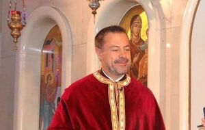 На Какавелакиса напали 31 октября, он госпитализирован