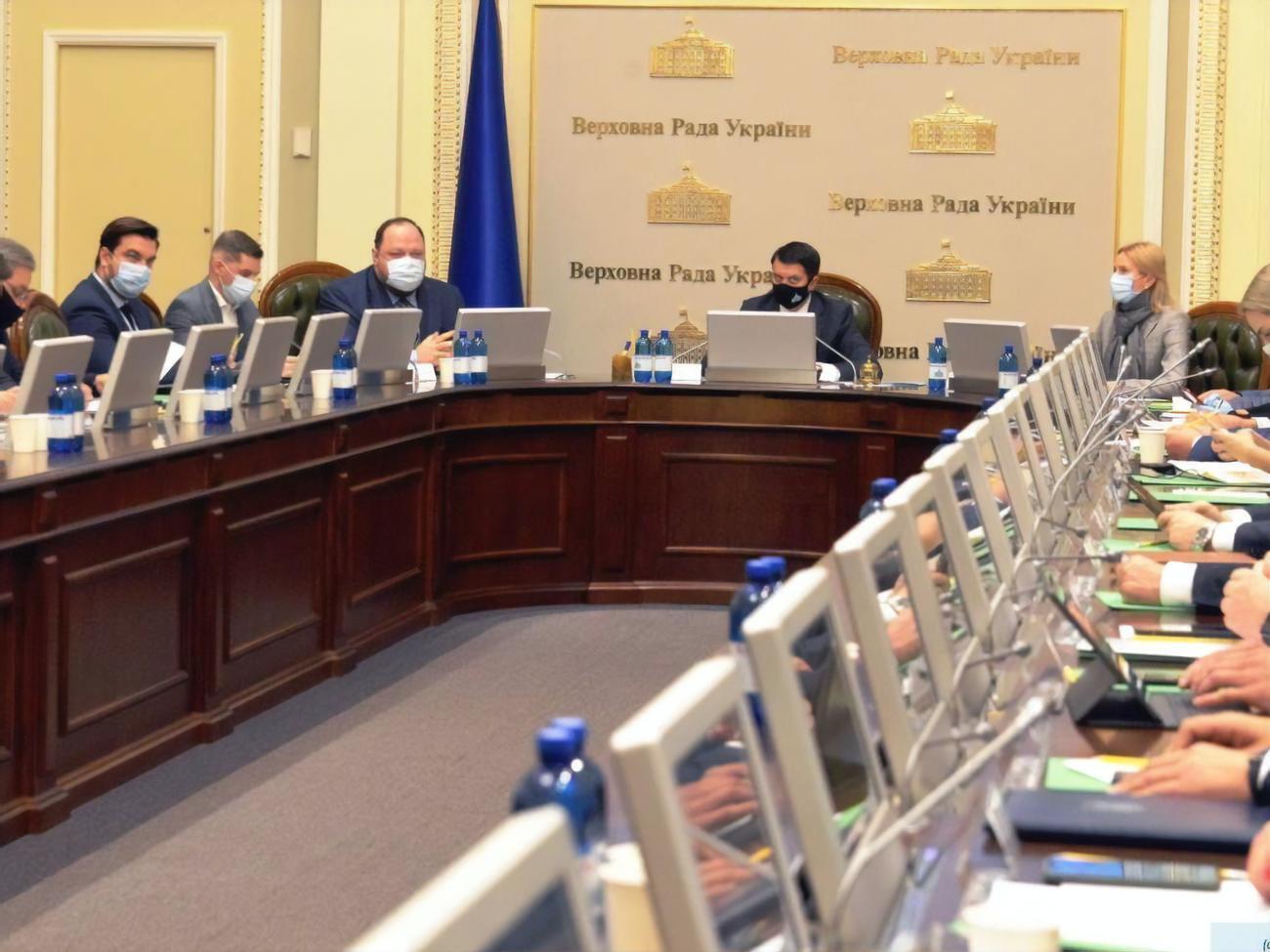 Разумков:&nbsp;Считаю, что такое решение должно быть принято на этой пленарной неделе