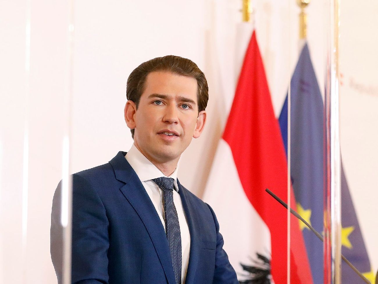 Курц сообщил, что с 3 ноября в Австралии введут комендантский час