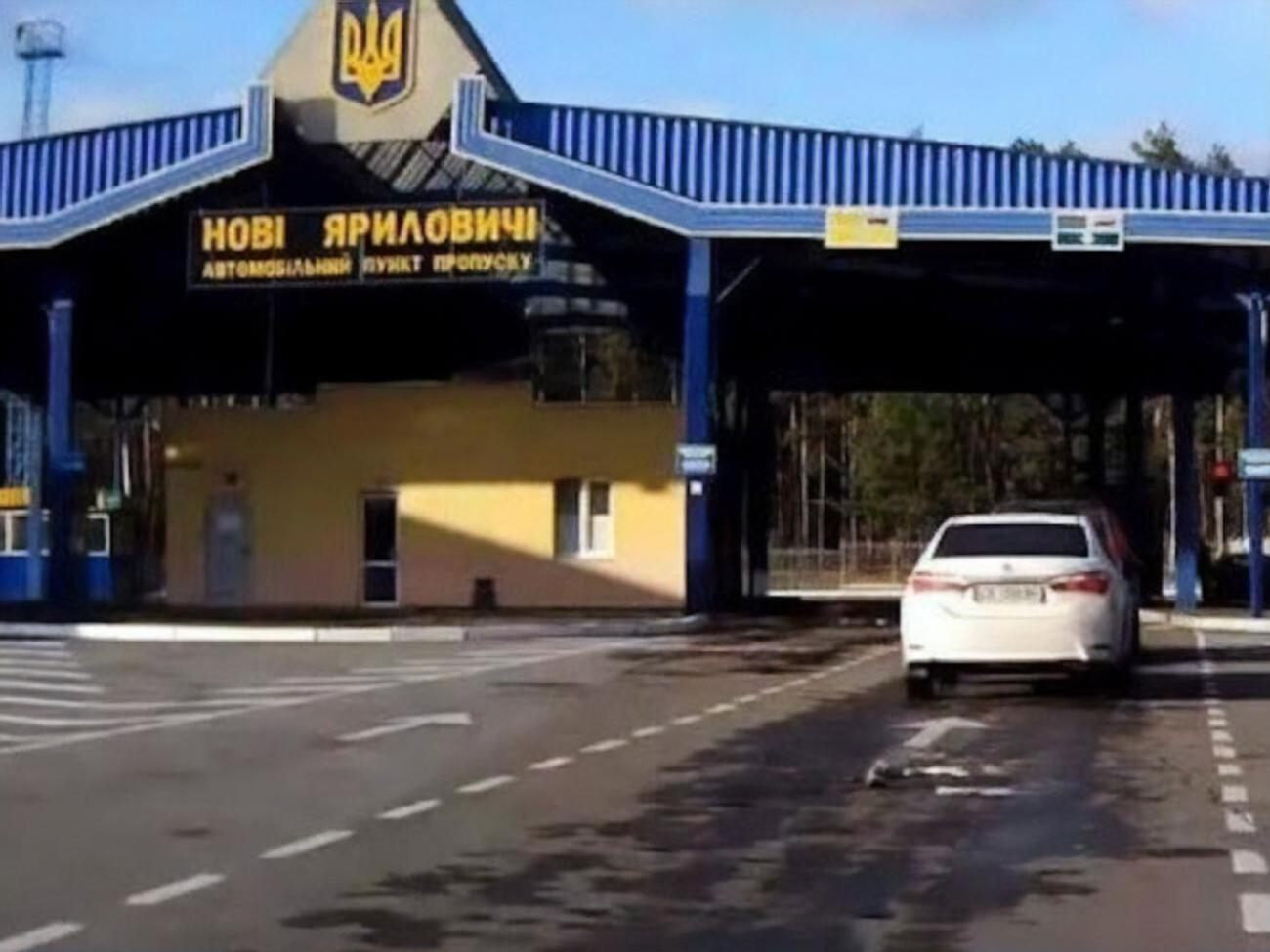 У ДПСУ зазначили, що черг із транспорту на кордоні з Білоруссю немає
