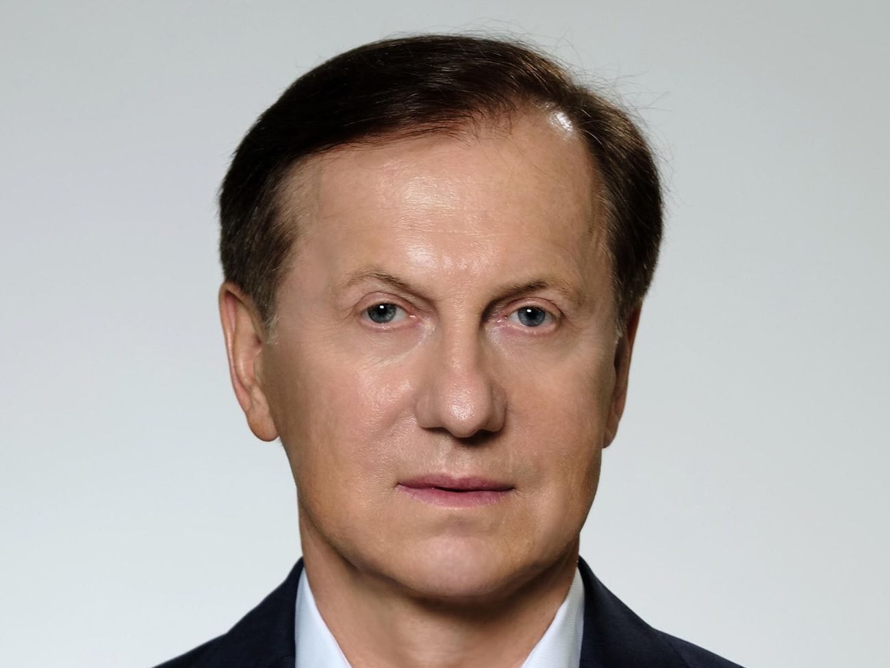 В основе конфликта вокруг КСУ – желание власти превратить суд в карманный орган