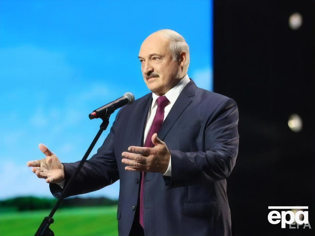 Лукашенко: Як ми можемо приймати зараз священнослужителів із Польщі, коли польська держава, суто католицька, посіла таку позицію щодо Білорусі?
