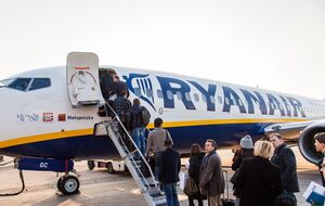 Основну частину доходів компанії в першому півріччі було отримано у другому кварталі