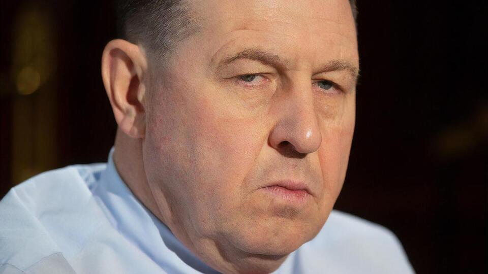 Илларионов: Хотя различия в регионах существуют реальные, сейчас складывается новая украинская общность, которая, если специально не сыпать соль на рану, не позволит разорвать страну