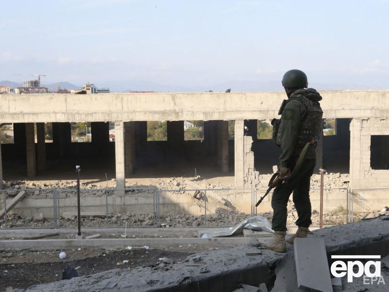 Відповідно до тристоронньої заяви, Вірменія має звільнити Кельбаджарський та Агдамський райони