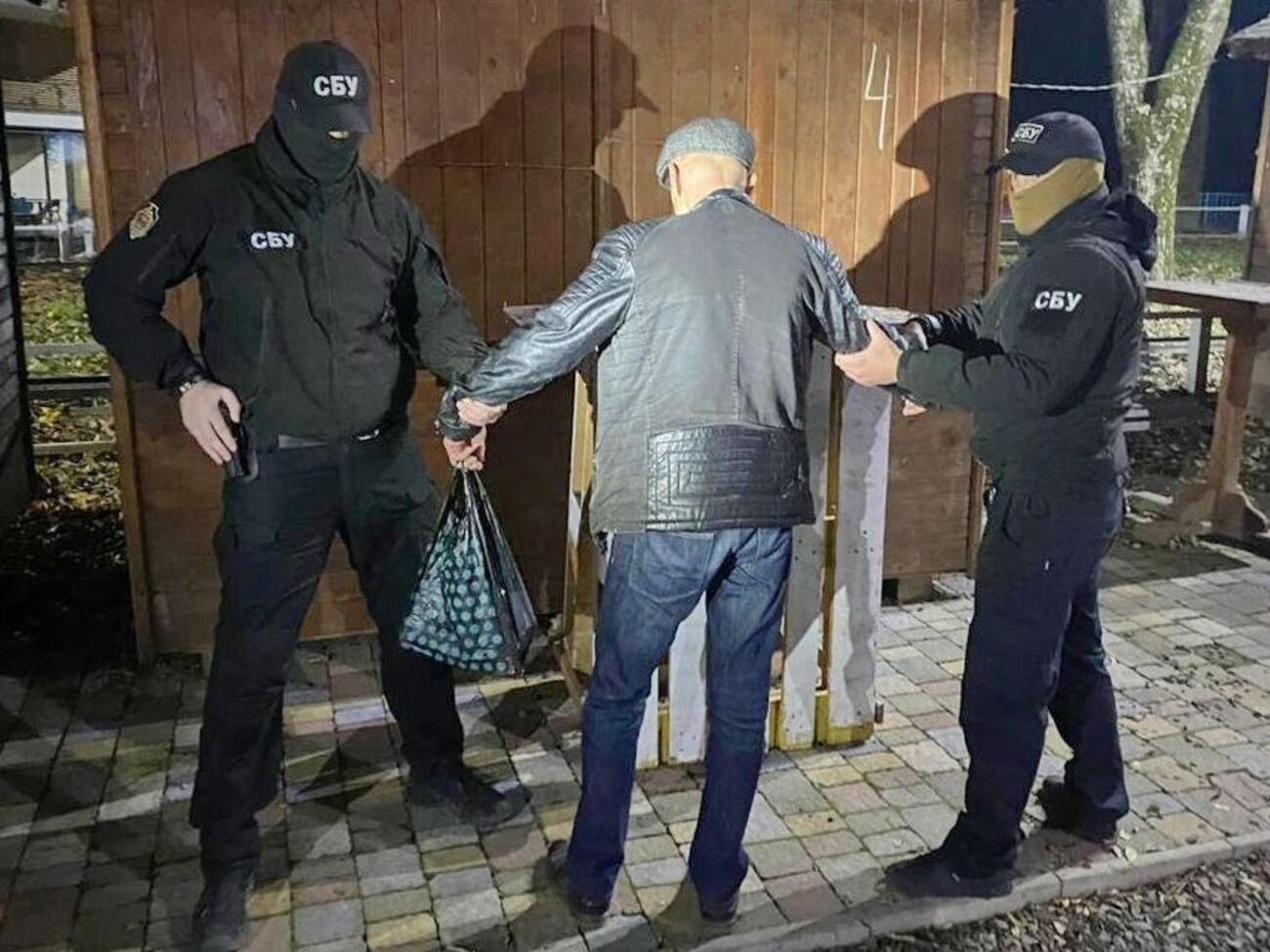 Злоумышленник привлек к схеме председателя правления одного из ОСББ для сбора подписей избирателей