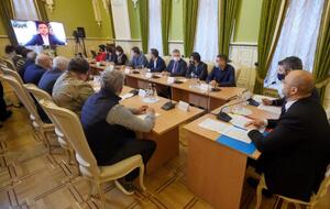 Зеленский провел встречу по видеосвязи