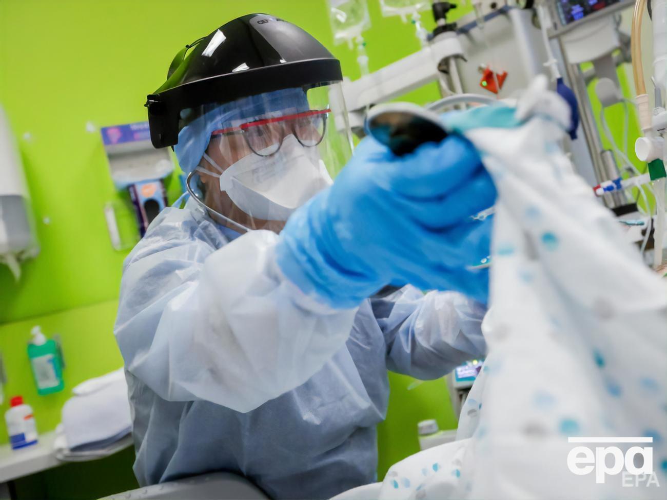 В исследовании&nbsp;приняли участие 12 180 работников здравоохранения