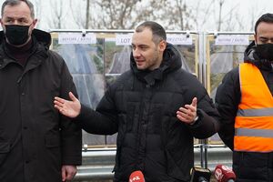 Кубраков зазначив, що до будівництва залучено приблизно 20 компаній