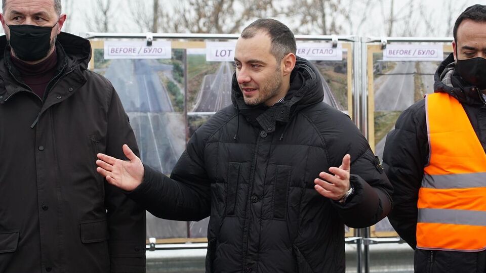 Кубраков зазначив, що до будівництва залучено приблизно 20 компаній