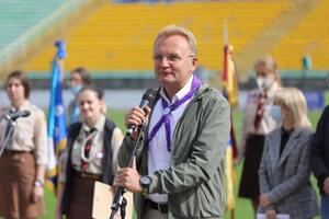 Садовый возглавляет Львов с 2006 года