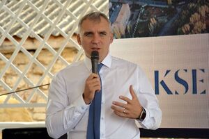 Сєнкевич керує Миколаєвом із 2015 року