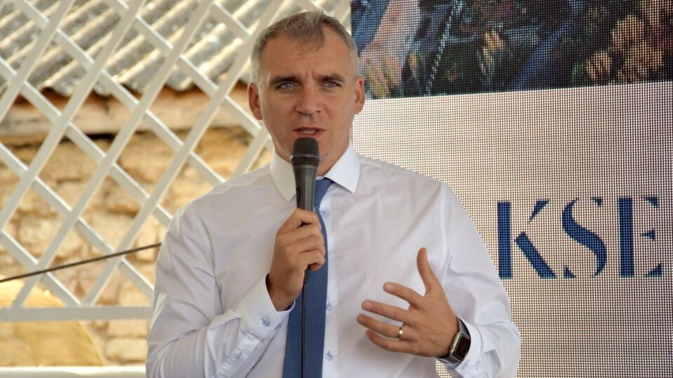 Сєнкевич керує Миколаєвом із 2015 року