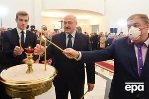 Лукашенка (на фото в центрі) БАПЦ назвала самозванцем