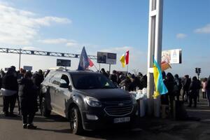 Протестующие перекрывали движение по Овидиопольской трассе